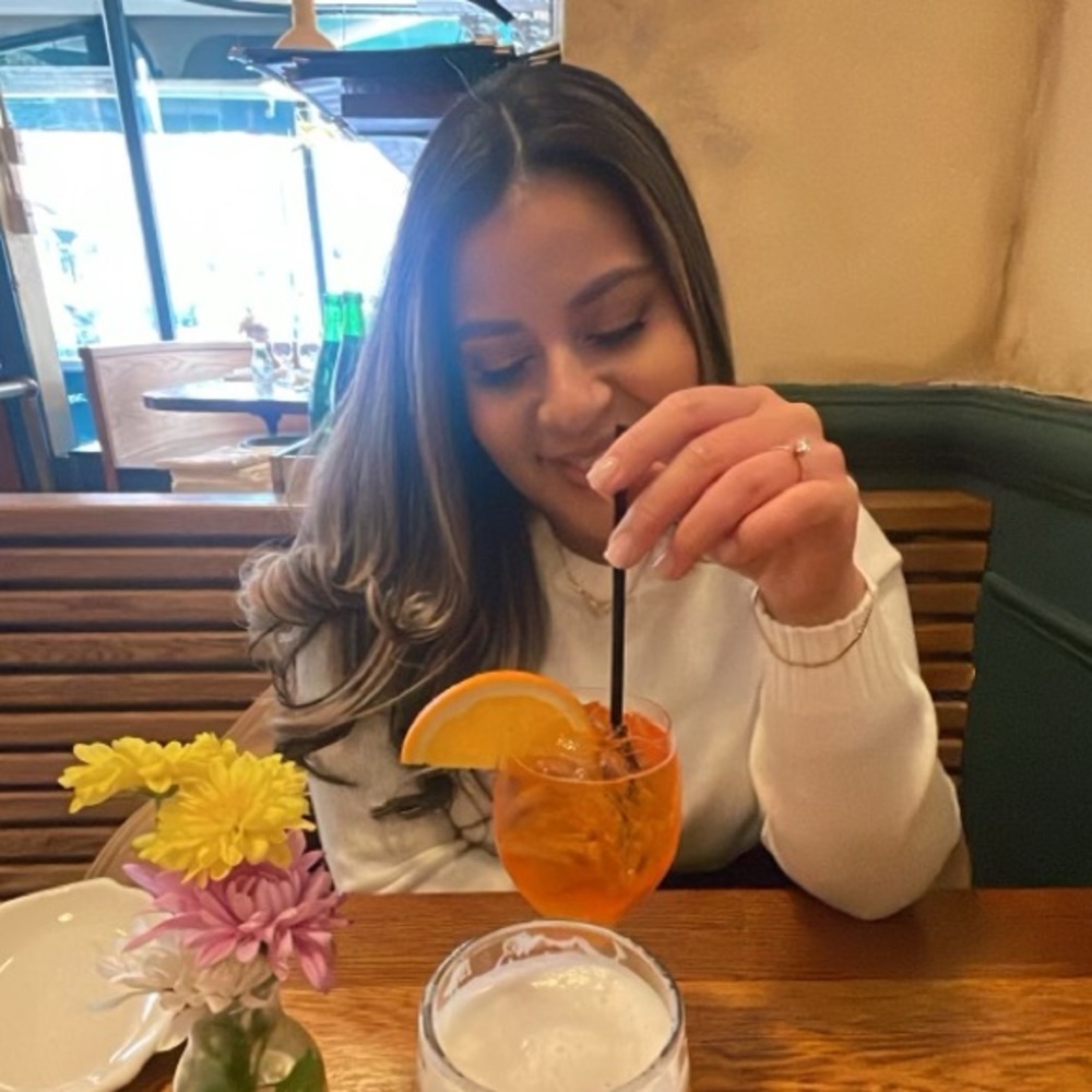 Meet your Posher, Myrna